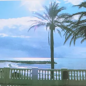 Apartamento Lux. Frontbeach-terrace. 5 Pools.tv. 2 A.c.netflix, Benalmádena